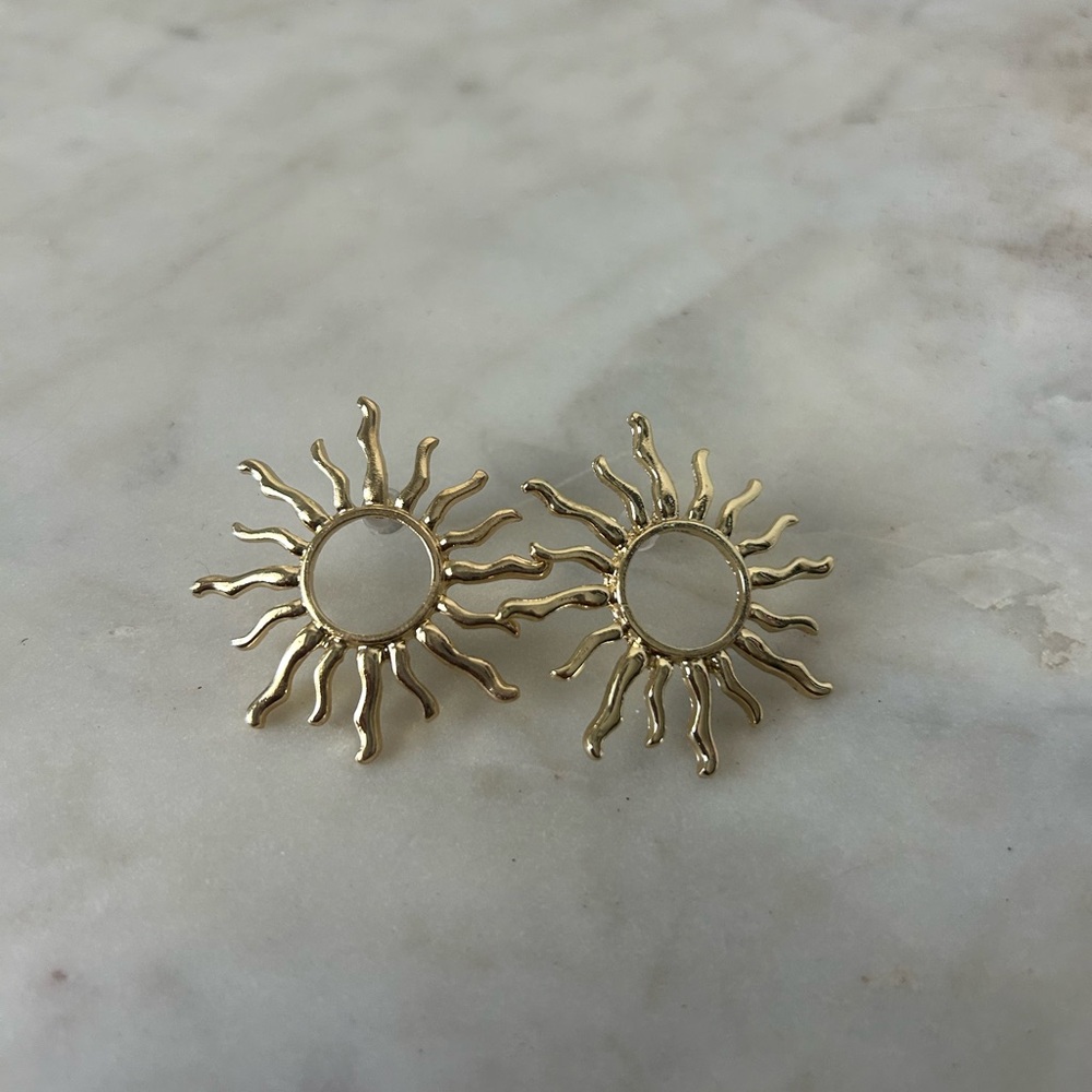 Gold Sunburst Earrings